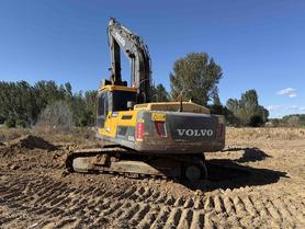 Buy Volvo 240BLC Used Excavator / 2 Buy Volvo 240BLC Used Excavator / 2