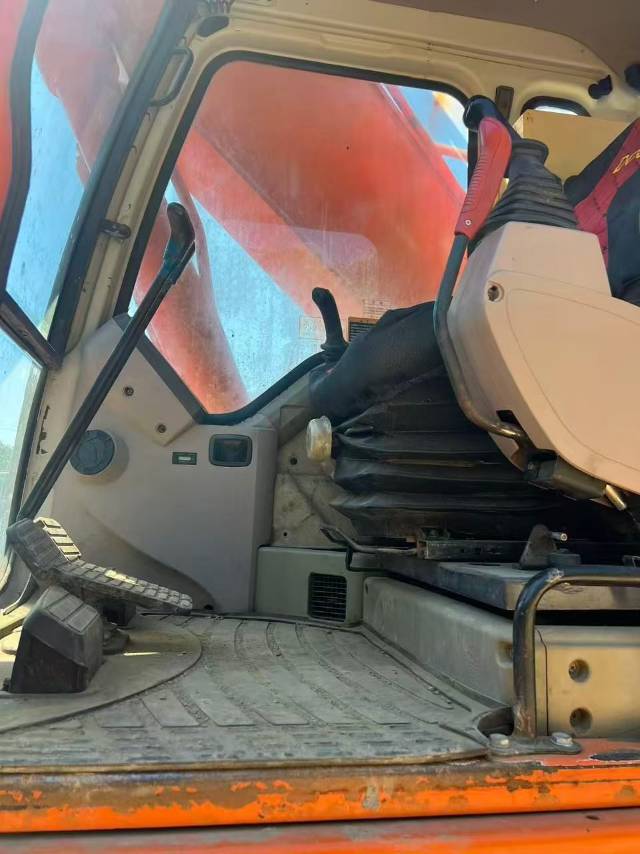 Buy Doosan 300LC-7 Used Excavator / 6 Buy Doosan 300LC-7 Used Excavator / 6