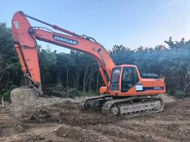Buy Doosan 300LC-7 Used Excavator / 9 Buy Doosan 300LC-7 Used Excavator / 9