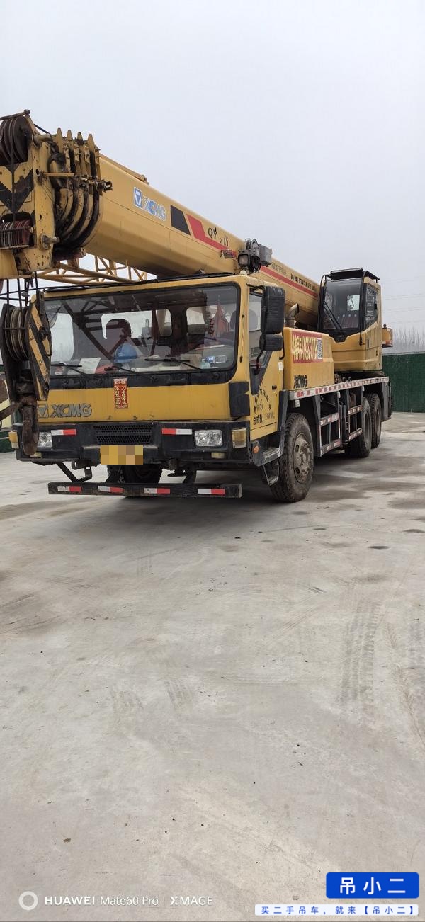 Buy XCMG QY20K5 Used Crane / 4
