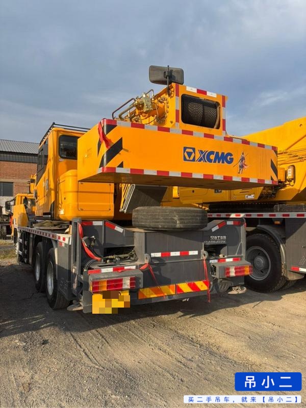 Buy XCMG QY25KC Used Crane / 3