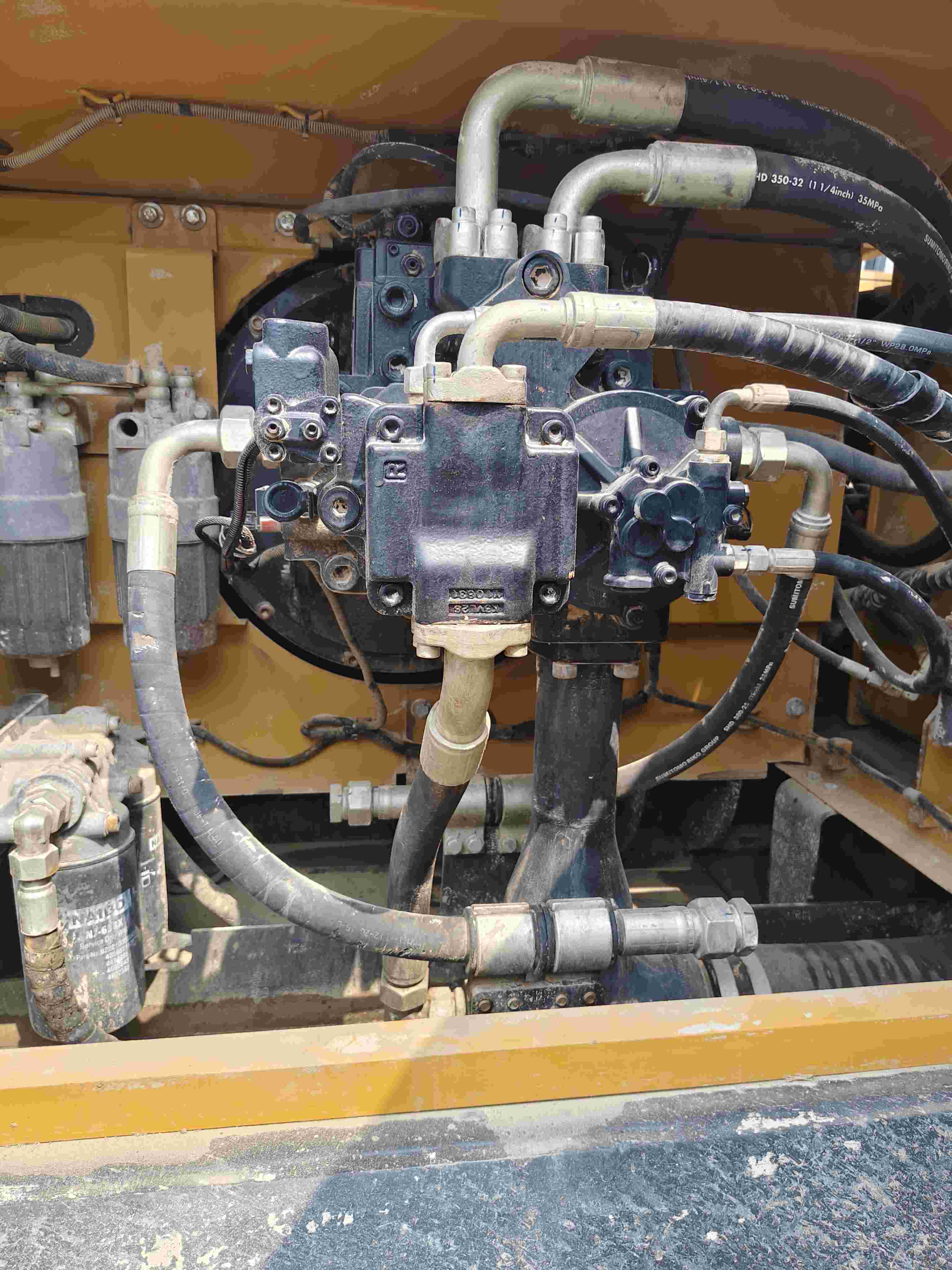 Buy Sany SY485H Used Excavator / 6