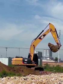 Buy Caterpillar CAT326D2 L Used Excavator / 3 Buy Caterpillar CAT326D2 L Used Excavator / 3