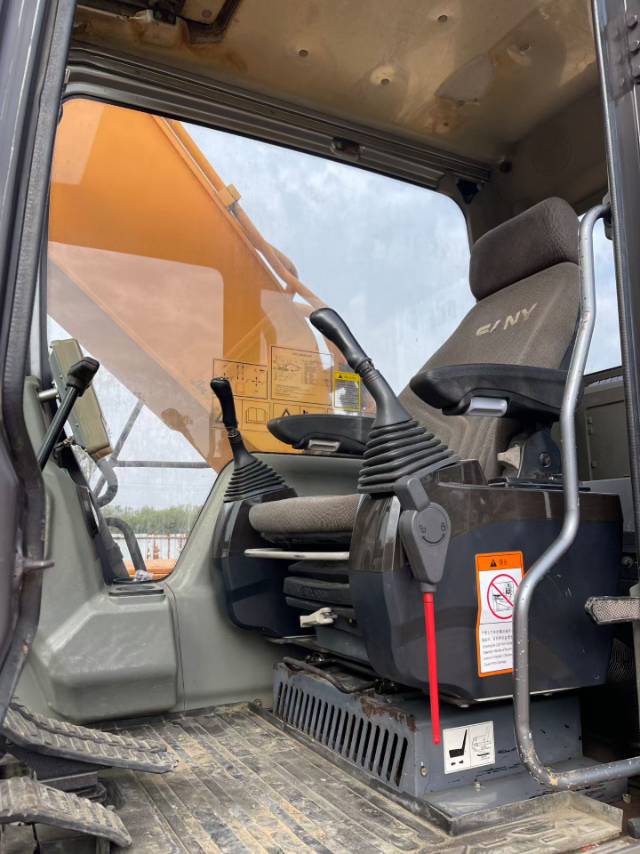 Buy Sany 215C-9 Used Excavator / 5