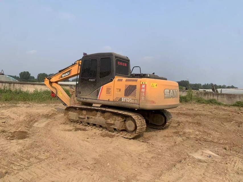 Buy Sany C135-10 Used Excavator / 4
