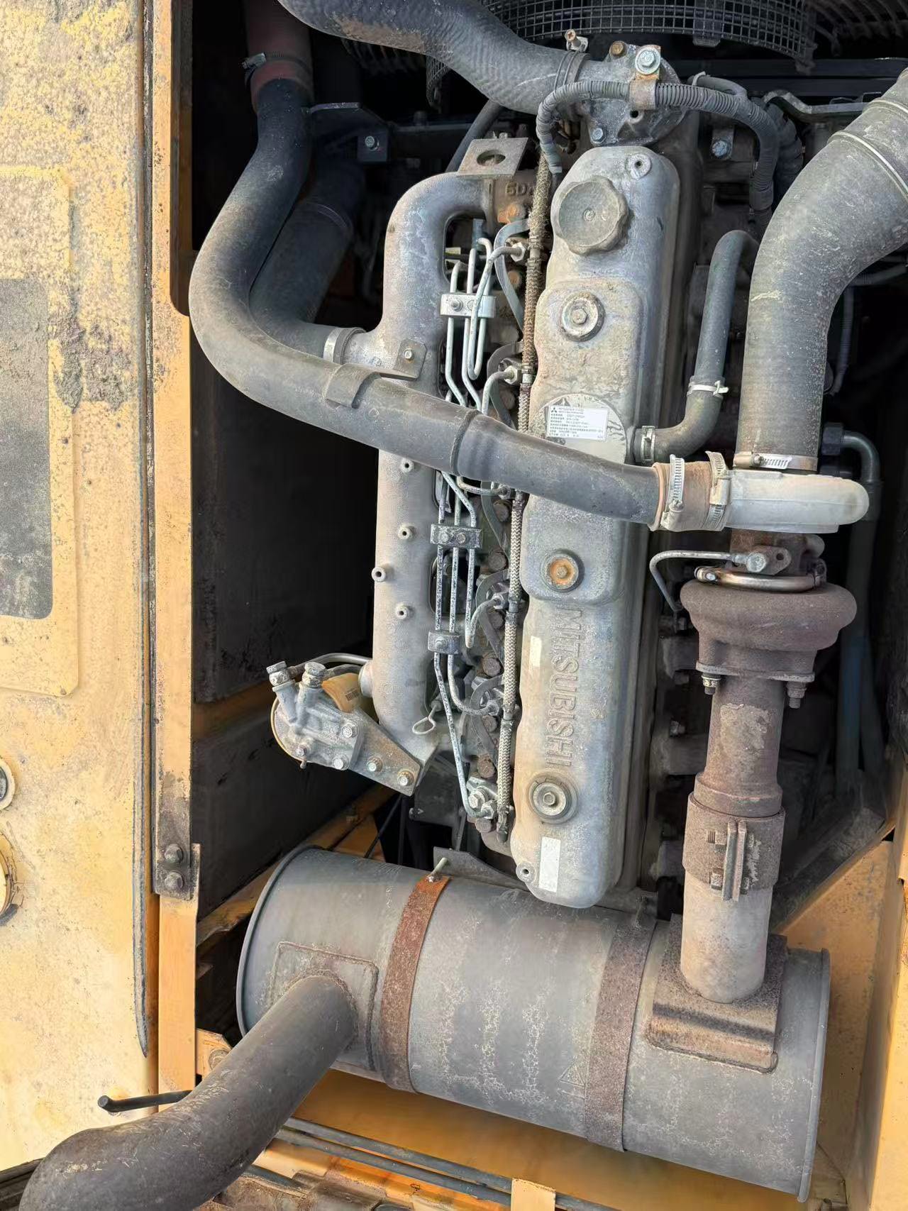 Buy Sany 215C-9 Used Excavator / 3