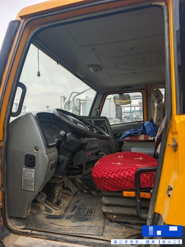Buy XCMG QY25K5C Used Crane / 2