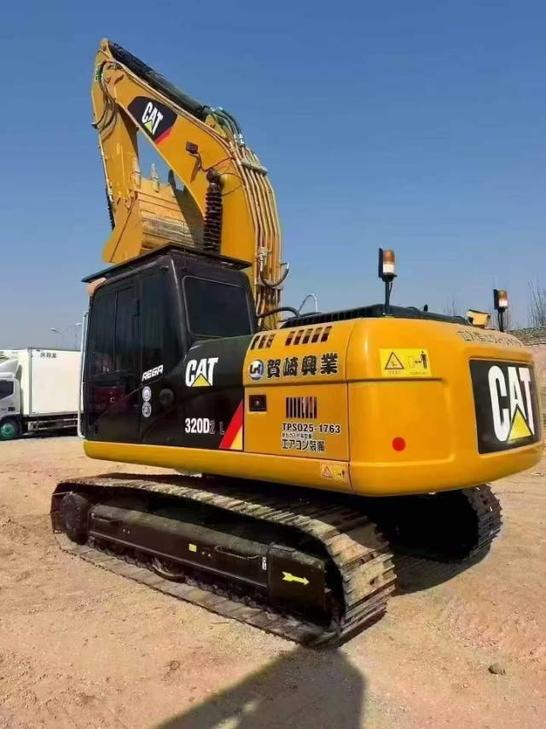 Buy Caterpillar 320D Used Excavator / 1