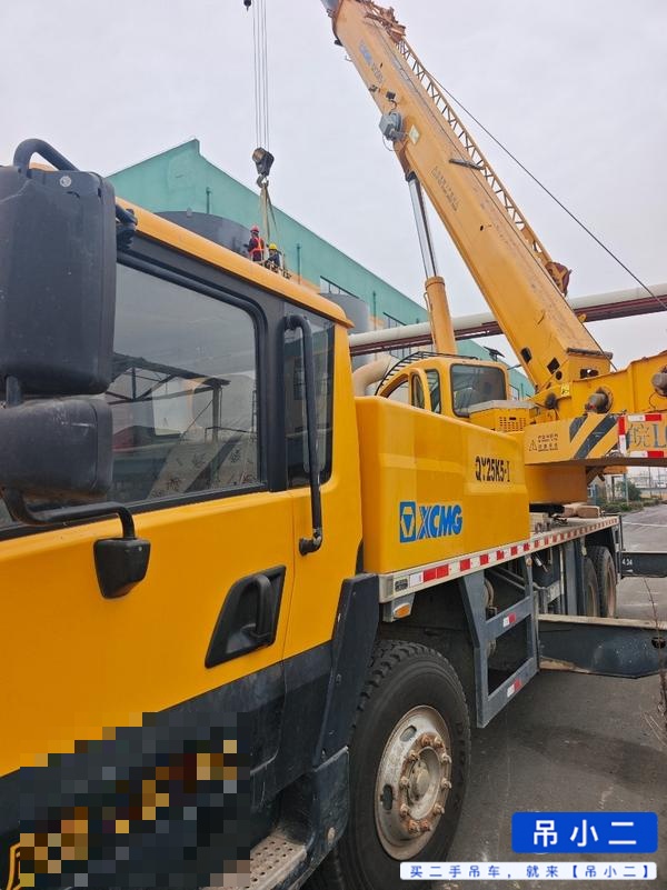 Buy XCMG QY25K5C Used Crane / 3
