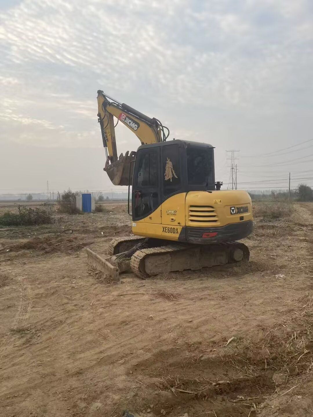 Buy XCMG XE60WA Used Excavator / 3