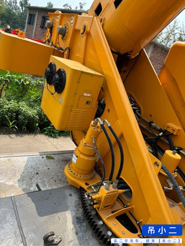Buy XCMG QY25KC Used Crane / 10