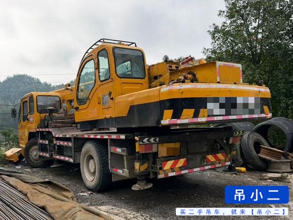 Buy XCMG QY12B.5 Used Crane / 4
