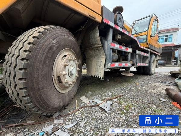 Buy XCMG QY12B.5 Used Crane / 3