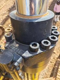 Buy Caterpillar 324D Used Excavator / 5 Buy Caterpillar 324D Used Excavator / 5