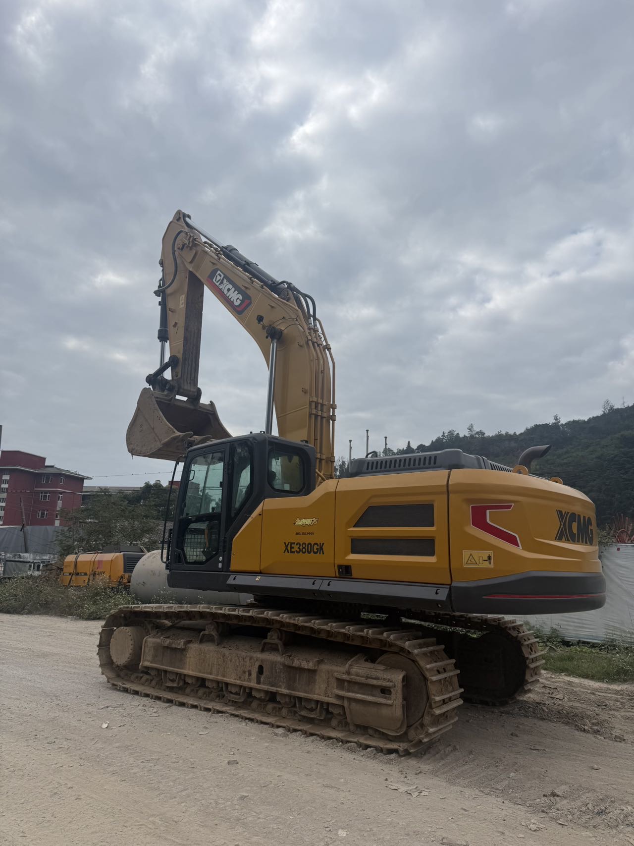 Buy XCMG XE380GK Used Excavator / 2