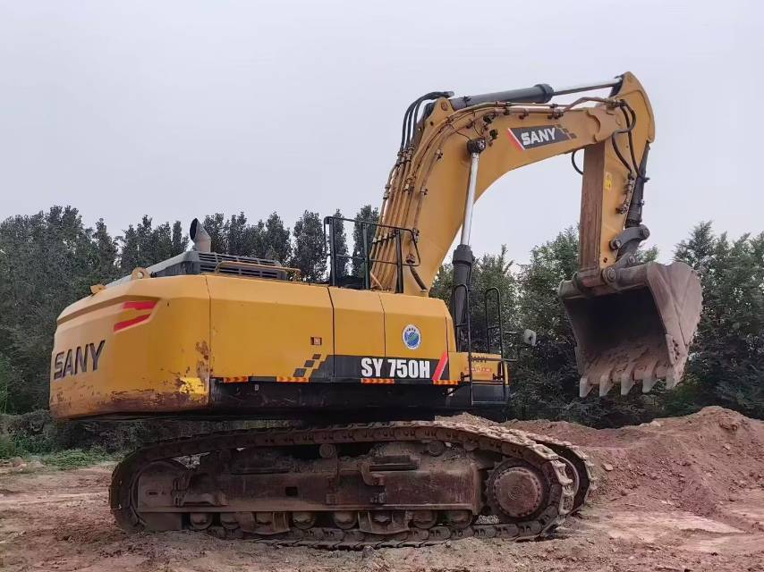 Buy Sany SY750H Used Excavator / 3