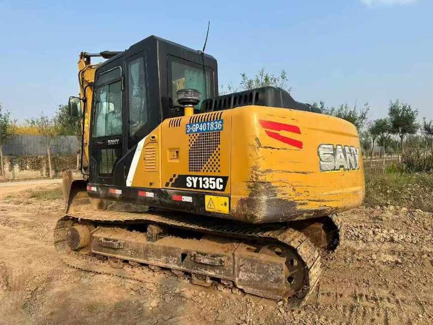 Buy Sany SY135C Used Excavator / 9