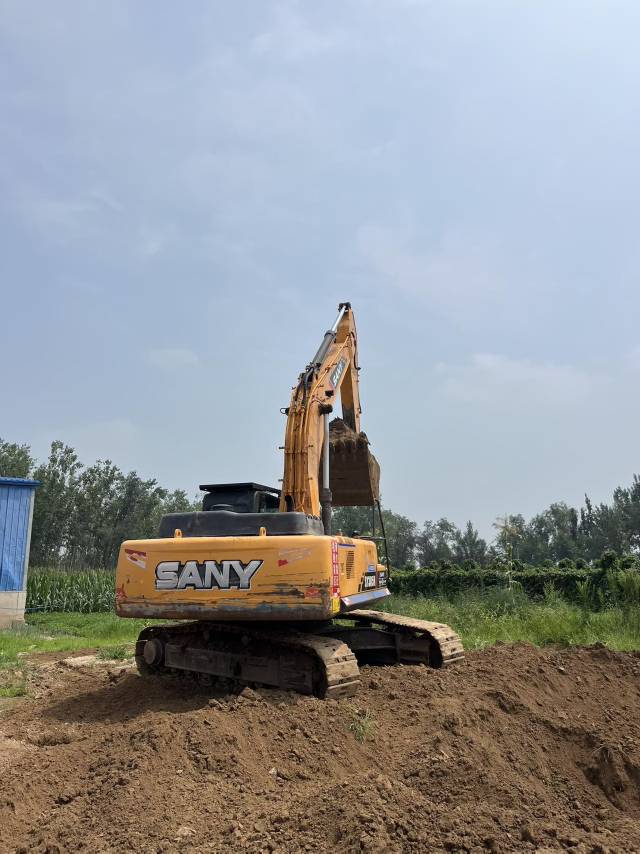 Buy Sany Used Excavator / 4