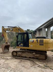 Buy Caterpillar 323D Used Excavator / 3 Buy Caterpillar 323D Used Excavator / 3