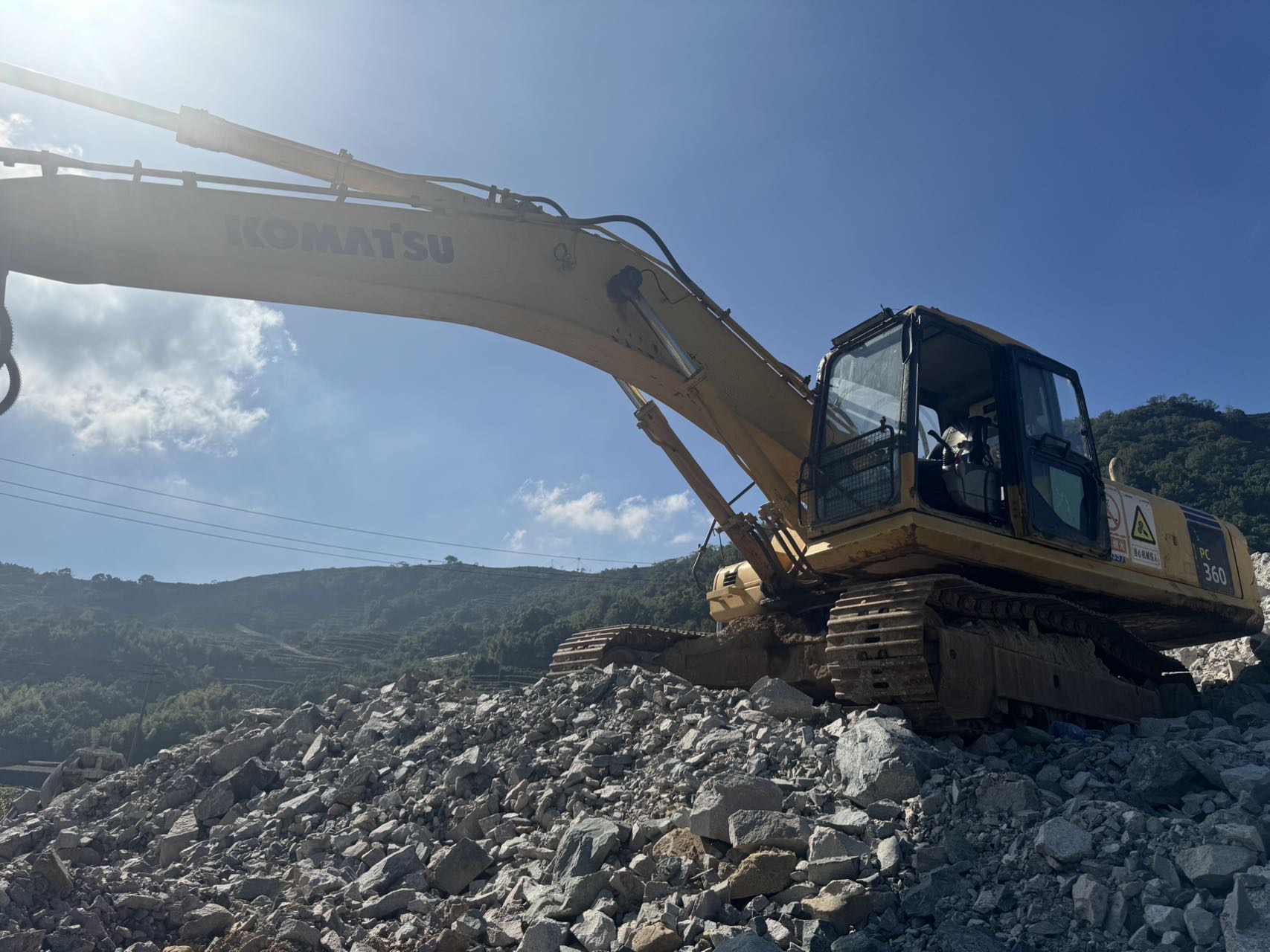 Buy Komatsu PC360-7 Used Excavator / 3