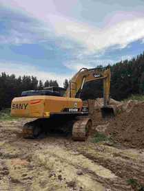 Buy Sany SY245H Used Excavator / 3 Buy Sany SY245H Used Excavator / 3