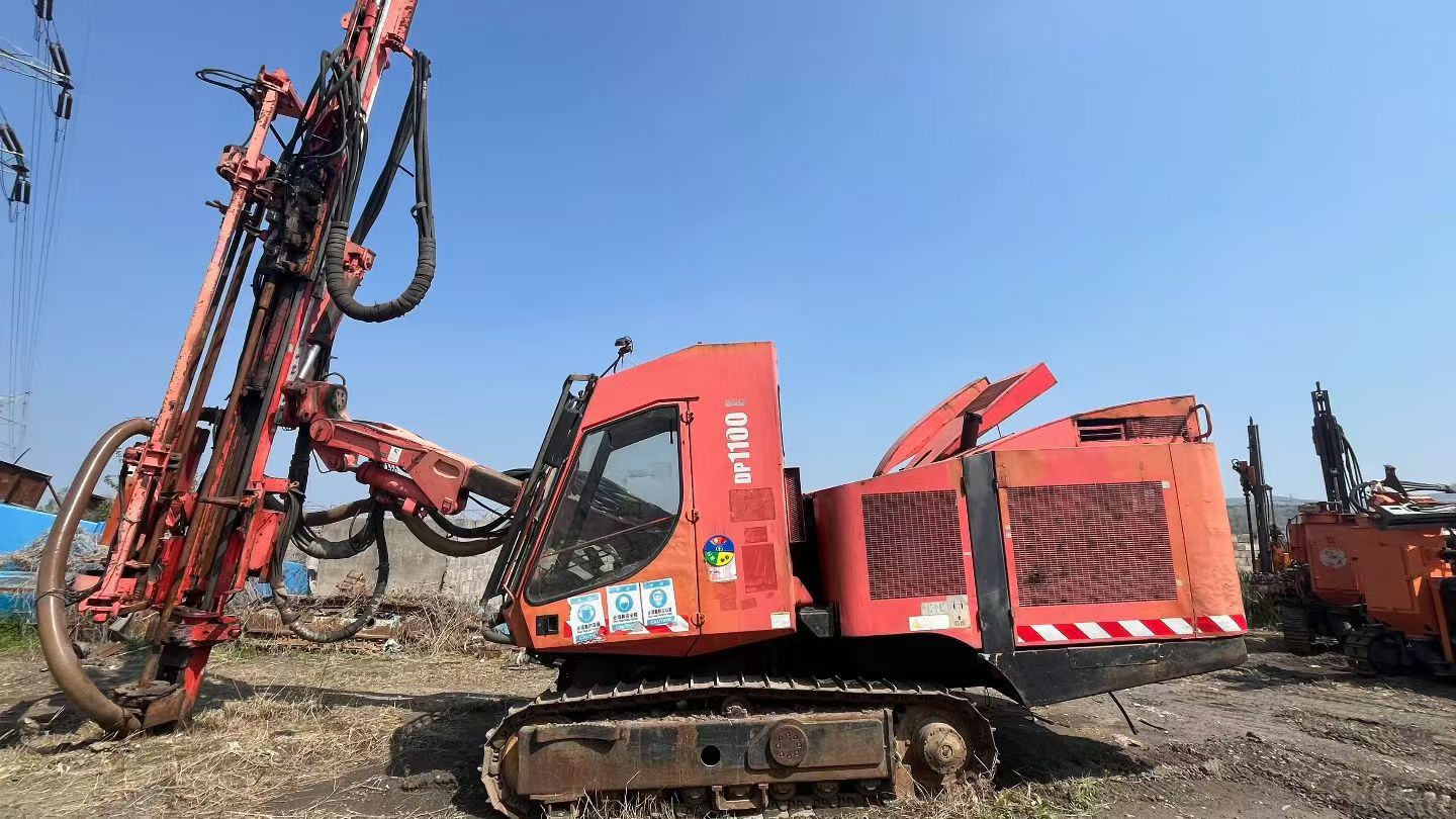 Comprar Jumbo de perforación Sandvik DP1100 Usado Taller de perforación