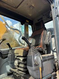 Buy Hyundai R215VS Used Excavator / 7 Buy Hyundai R215VS Used Excavator / 7