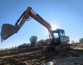 Buy Sany SY135C Used Excavator / 4 Buy Sany SY135C Used Excavator / 4
