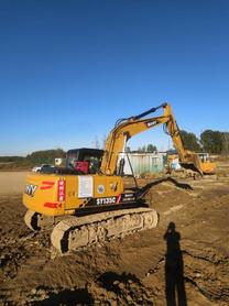 Buy Sany SY135C Used Excavator / 3 Buy Sany SY135C Used Excavator / 3
