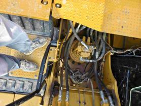 Buy Caterpillar 320C Used Excavator / 5 Buy Caterpillar 320C Used Excavator / 5