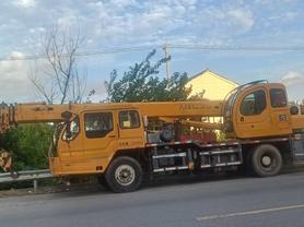 Buy XCMG QY12B.5 Used Crane / 1 Buy XCMG QY12B.5 Used Crane / 1