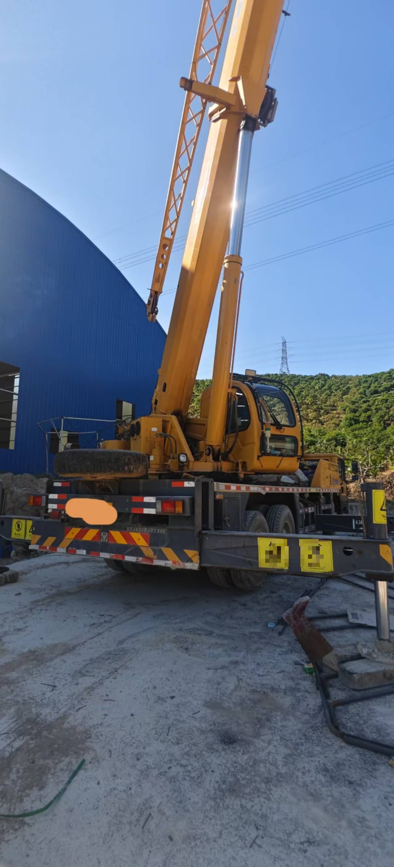 Buy XCMG QY25K5-1 Used Crane / 3