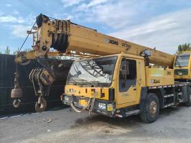 Buy XCMG QY25K5 Used Crane / 4 Buy XCMG QY25K5 Used Crane / 4