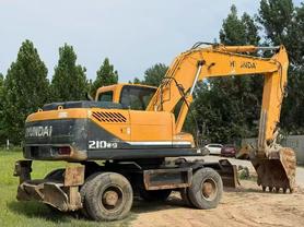 Buy Hyundai 210W-9 Used Excavator / 2 Buy Hyundai 210W-9 Used Excavator / 2