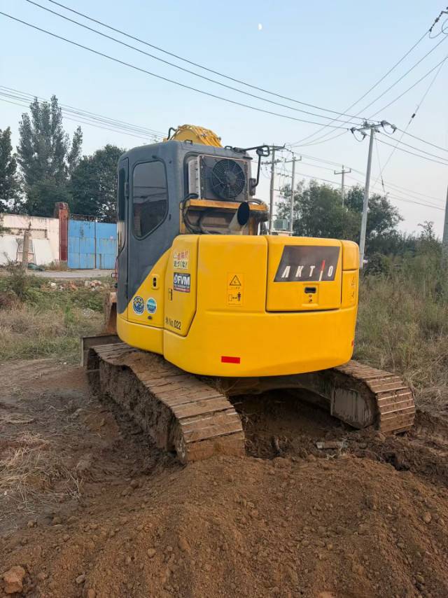 Buy Sumitomo SH75X-3B Used Excavator / 2
