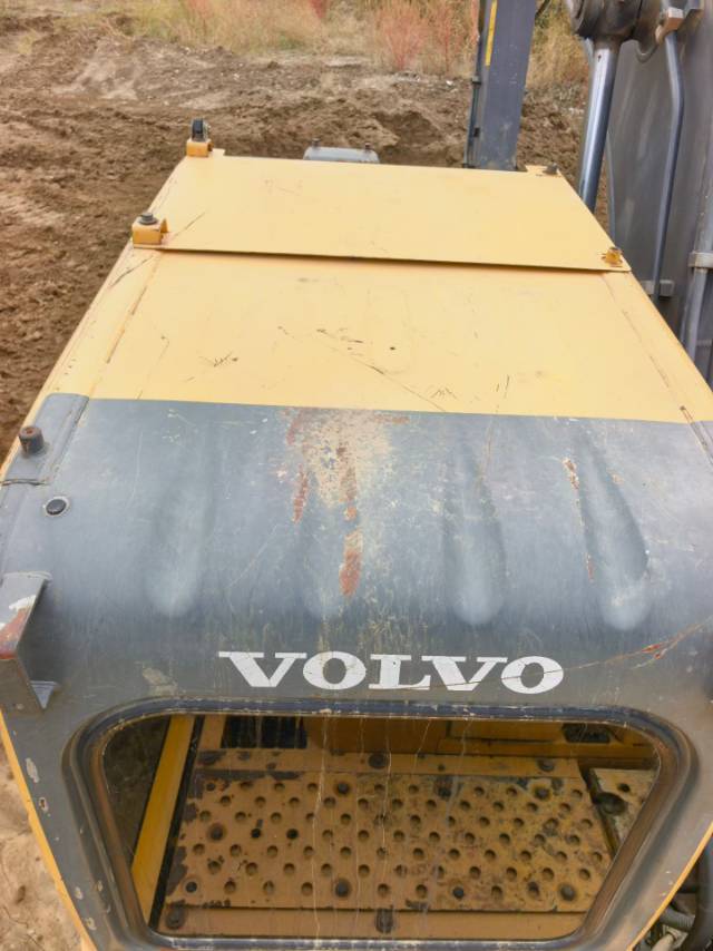 Buy Volvo 140BLC Used Excavator / 5