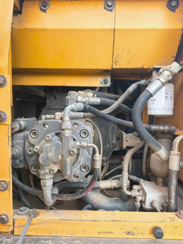 Buy Volvo 140BLC Used Excavator / 6