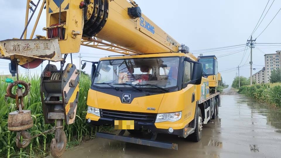 Buy XCMG QY25K5C-2 Used Crane / 2