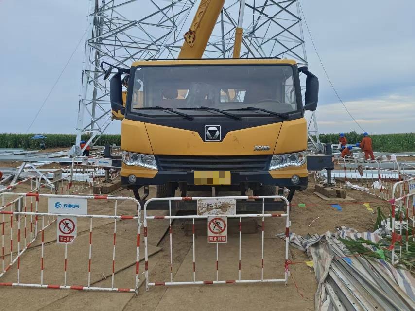 Buy XCMG QY25K5C-2 Used Crane / 6