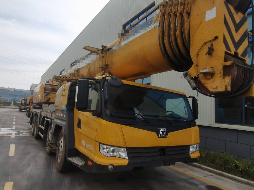 Buy XCMG XCT130L8-1 Used Crane / 3