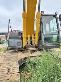 Buy Sumitomo 240-6 Used Excavator / 3 Buy Sumitomo 240-6 Used Excavator / 3