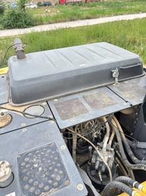 Buy Sumitomo 240-6 Used Excavator / 8 Buy Sumitomo 240-6 Used Excavator / 8
