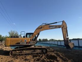 Buy Sany SY245H Used Excavator / 2 Buy Sany SY245H Used Excavator / 2