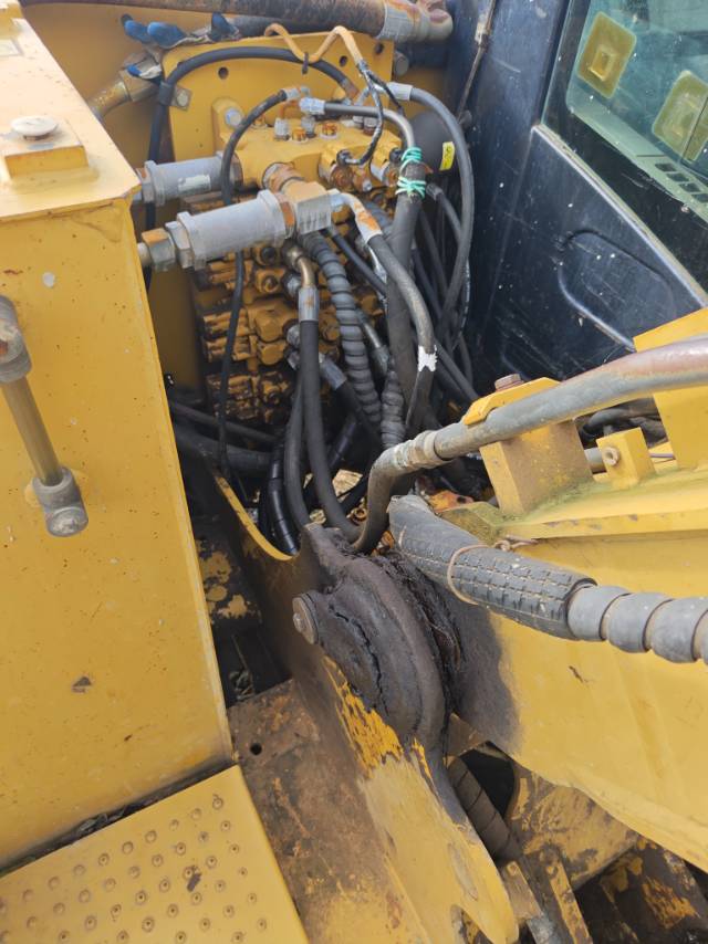 Buy Caterpillar 307D Used Excavator / 9