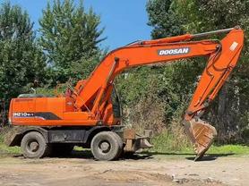 Buy Doosan DH210W-7 Used Excavator / 4 Buy Doosan DH210W-7 Used Excavator / 4