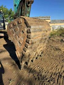 Buy Kobelco 260-8 Used Excavator / 5 Buy Kobelco 260-8 Used Excavator / 5
