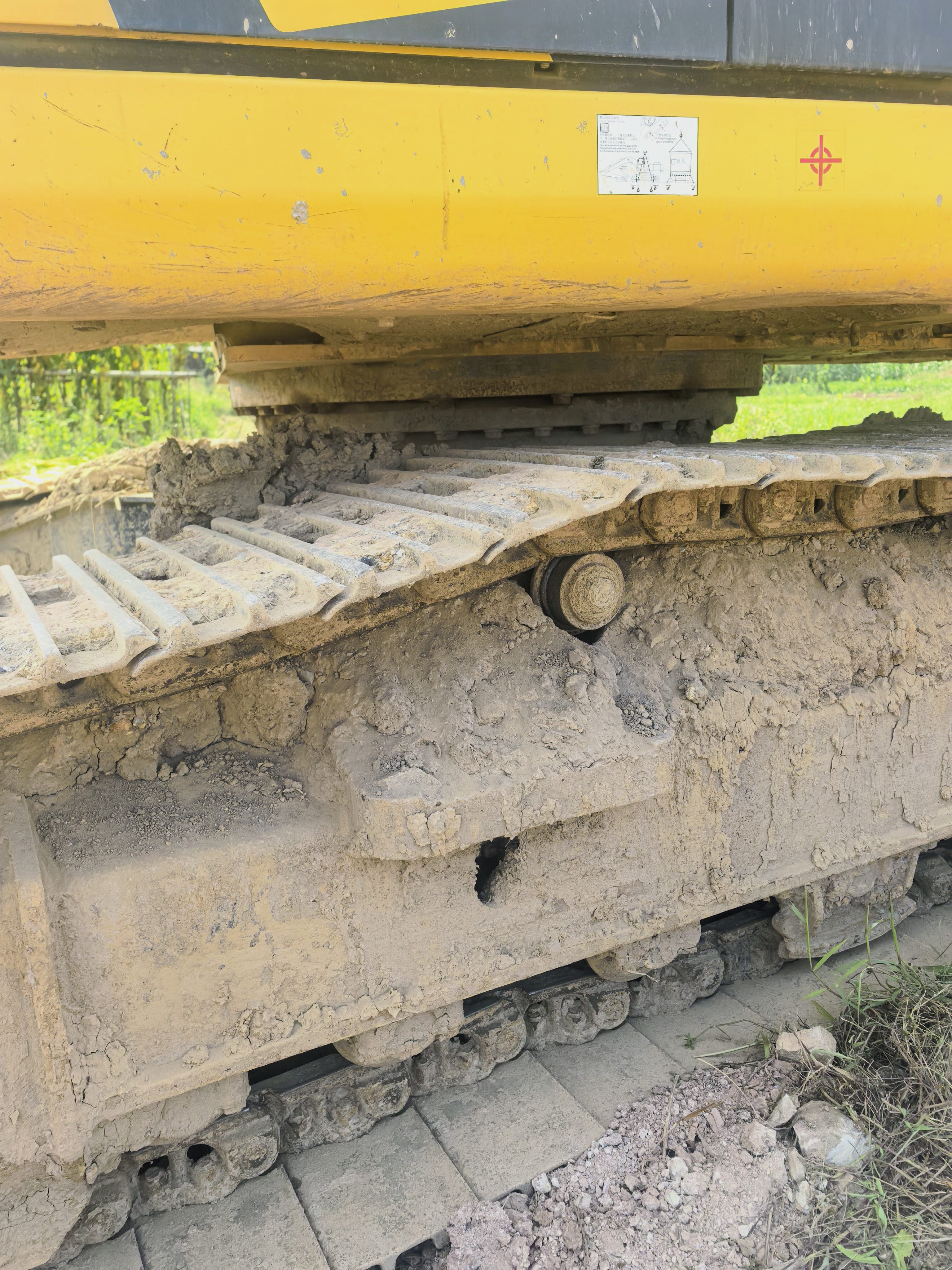 Buy Komatsu PC220 Used Excavator / 2