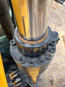 Buy Sany SY305H Used Excavator / 4 Buy Sany SY305H Used Excavator / 4