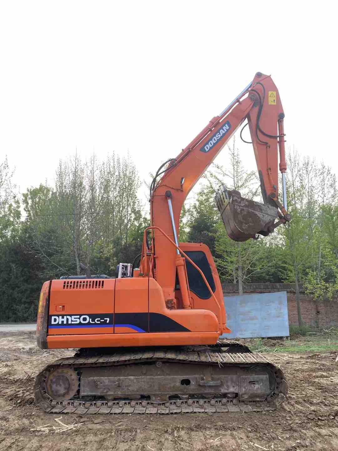 Buy Doosan 150W-7 Used Excavator / 2