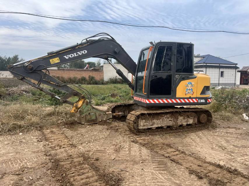 Buy Volvo EC80D Used Excavator / 3